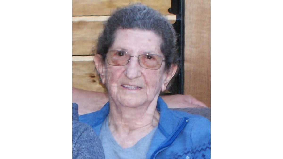 Gloria Bentley Obituary Lunenburg, NS Dana L. Sweeny Funeral Home