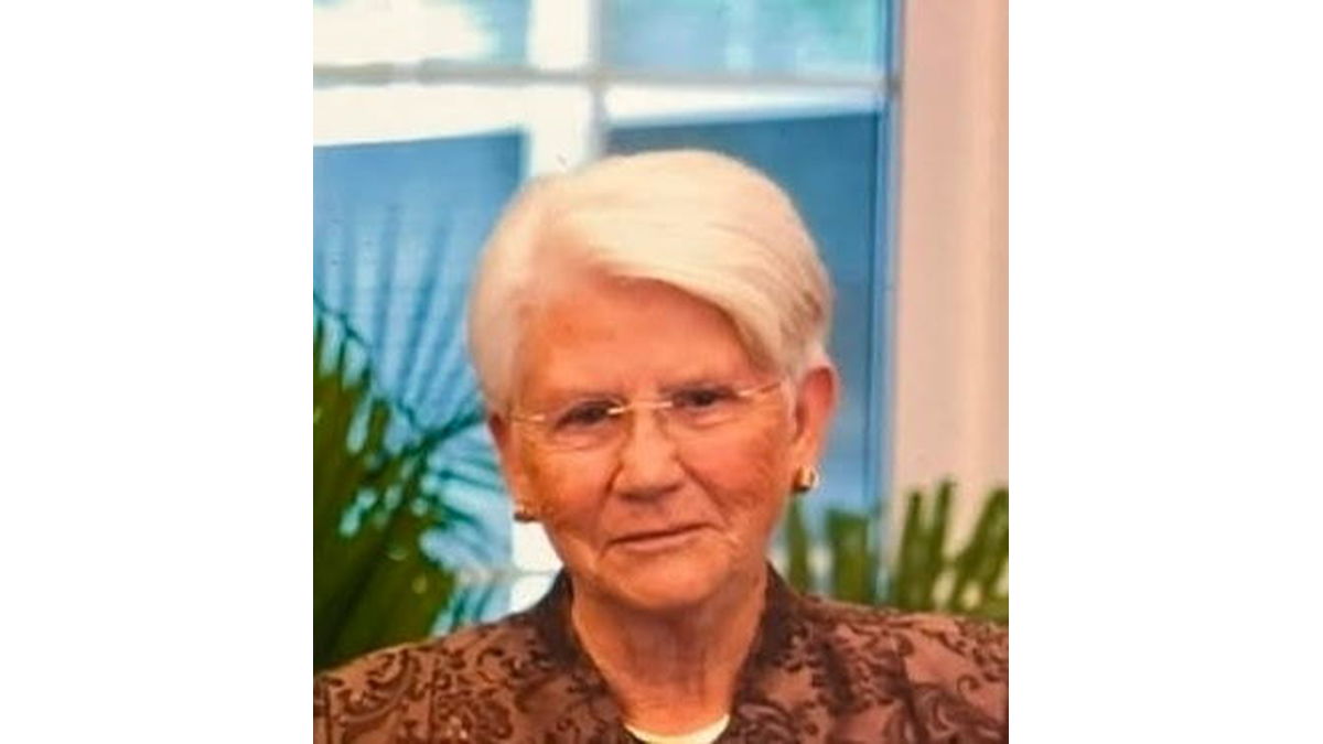 Louise Zerbarini Obituary - Enfield, CT | Leete Stevens Enfield Chapels