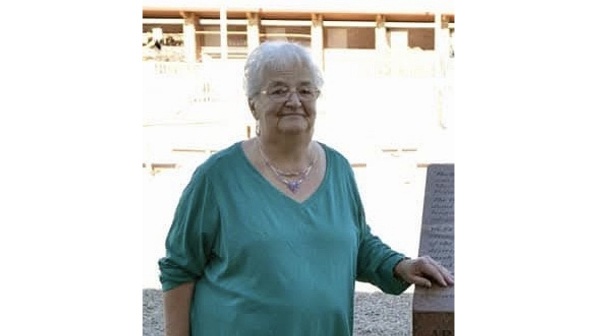 Elizabeth Bishop Obituary, Manistee, MI