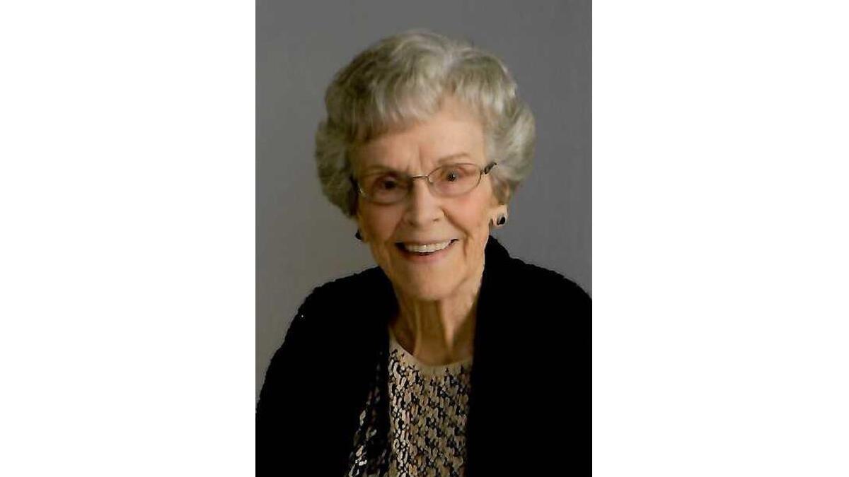 Lois Hoyler Obituary from Lakeside Funeral Home