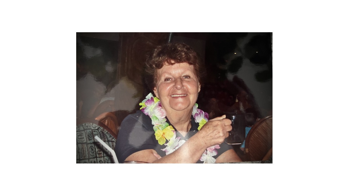 Linda Papa Obituary from Tolland Memorial Funeral Home