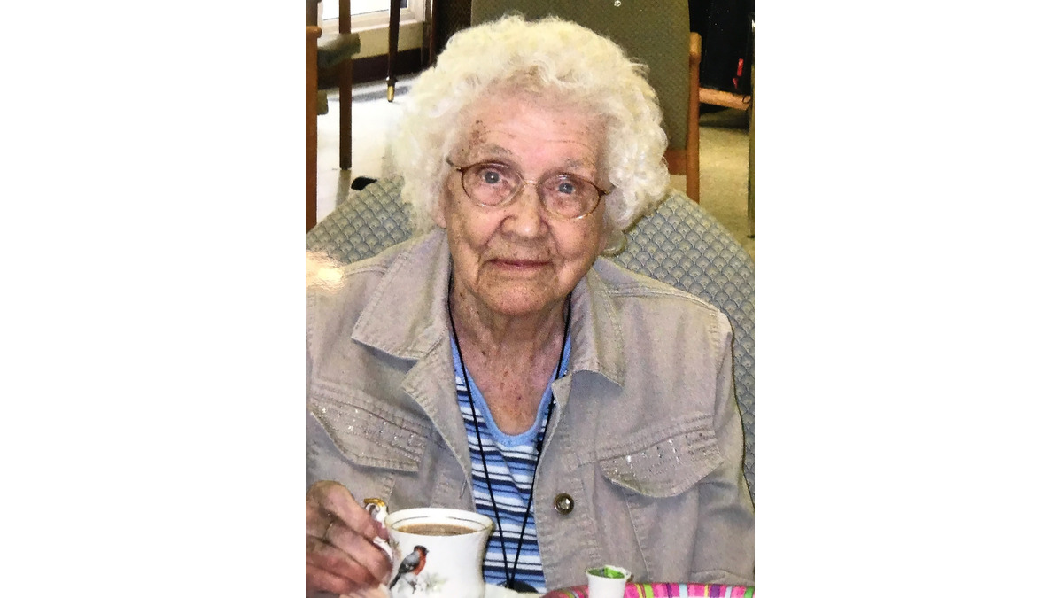 Hazel Skuce Obituary - Brandon, MB | Memories Chapel