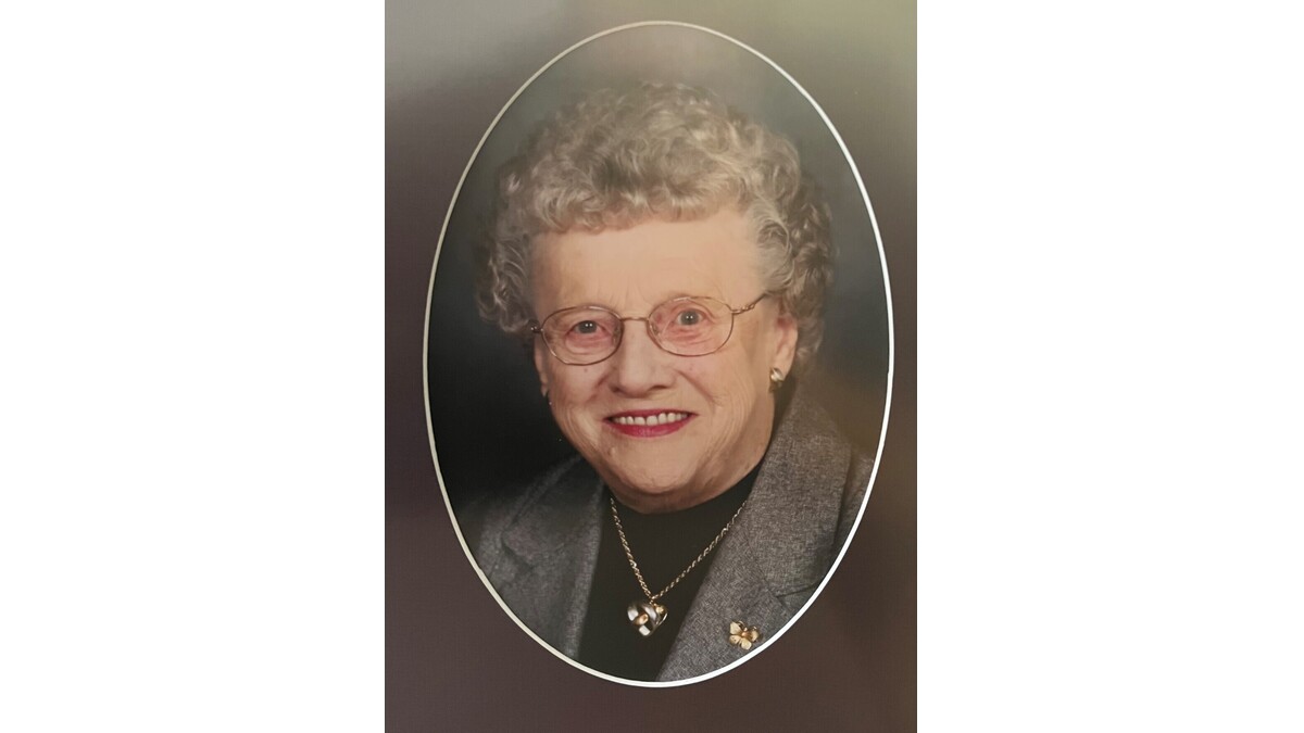 Lottie Nickerson Obituary YARMOUTH, NS Sweeny's Funeral Home and