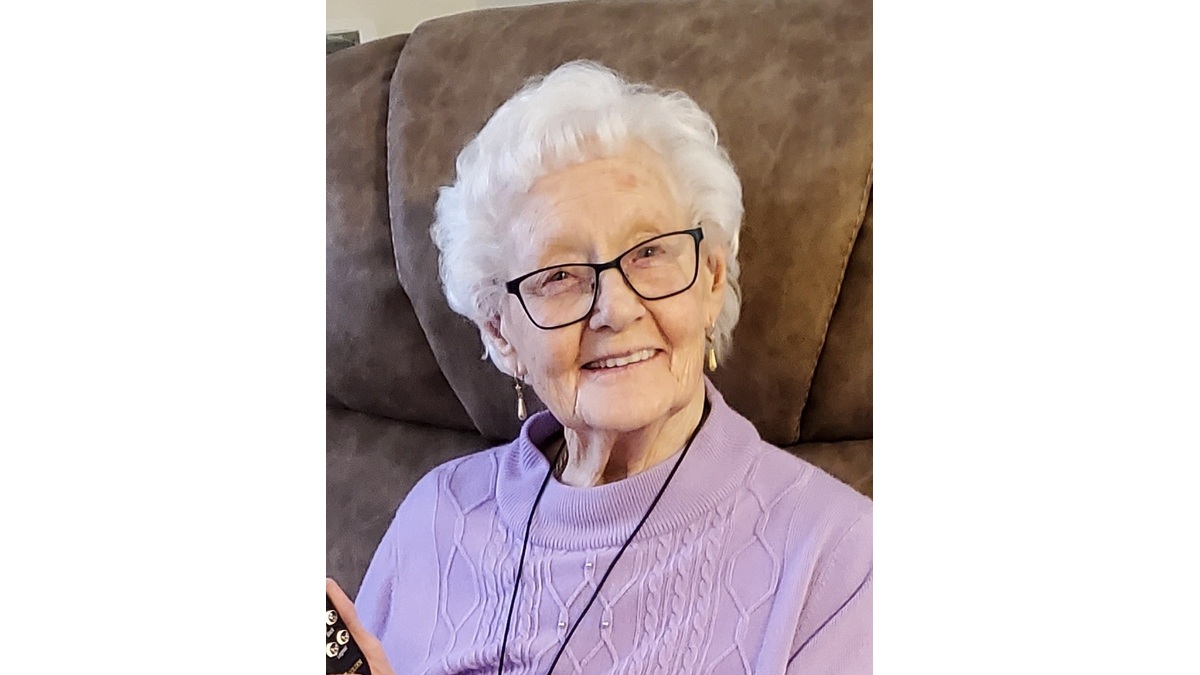 Helen Vandermeer Obituary Oshawa On Armstrong Funeral Home Limited 