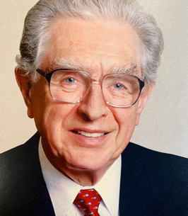 Wade Mountz Portrait
