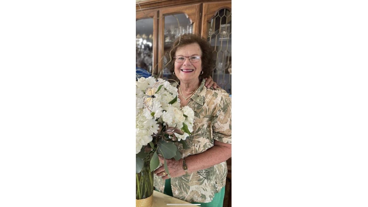 Beatrice Ferrari Obituary Farmingdale NY McCourt Trudden