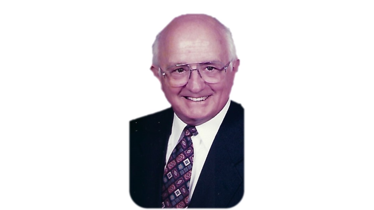 Richard S Dick Lund Obituary Estherville Ia Henry Olson Funeral Home And Crematory 