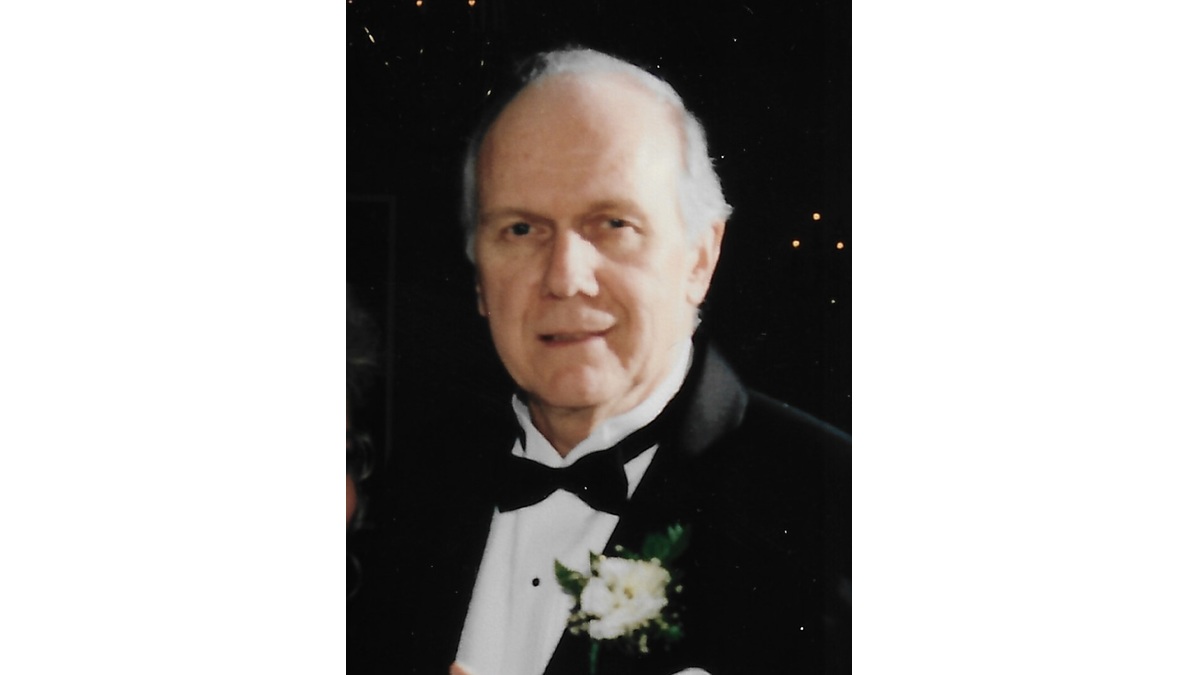 Kenneth Mitchell obituary, cause of death