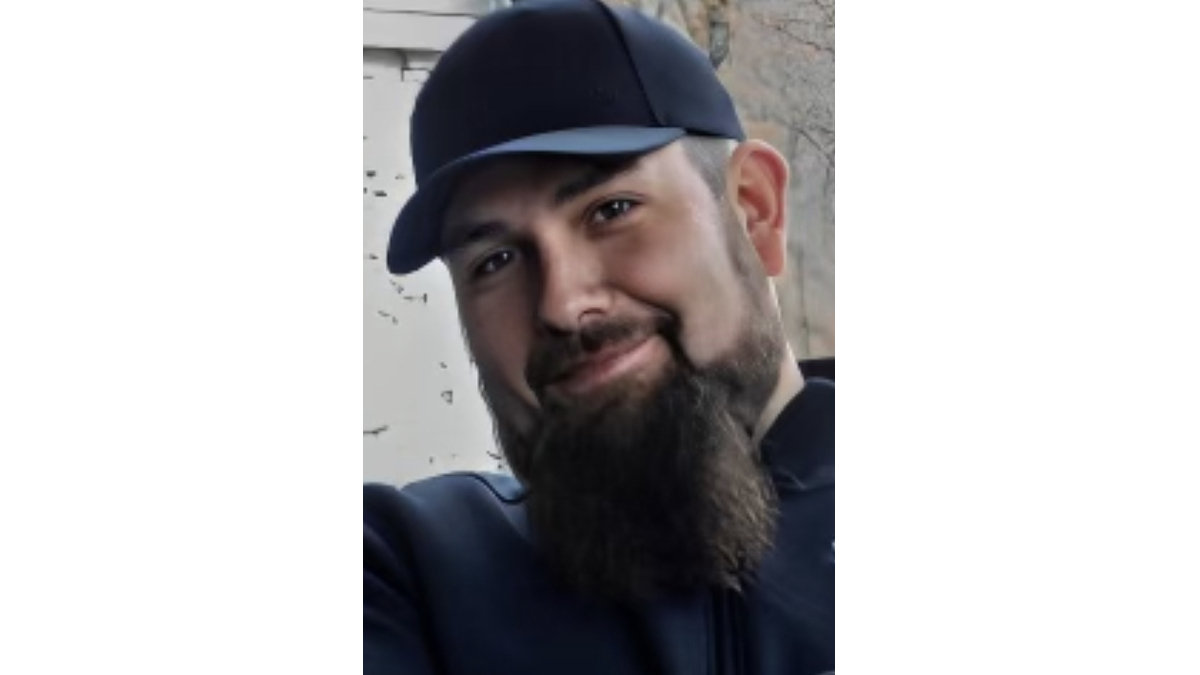Justin Howe Obituary - Bloomington, IN | The Funeral Chapel