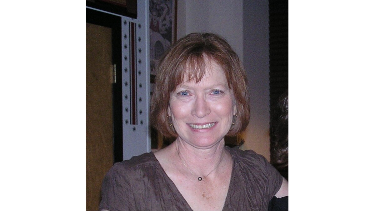 Carolyn Edmonds Obituary, Bloomington, IN
