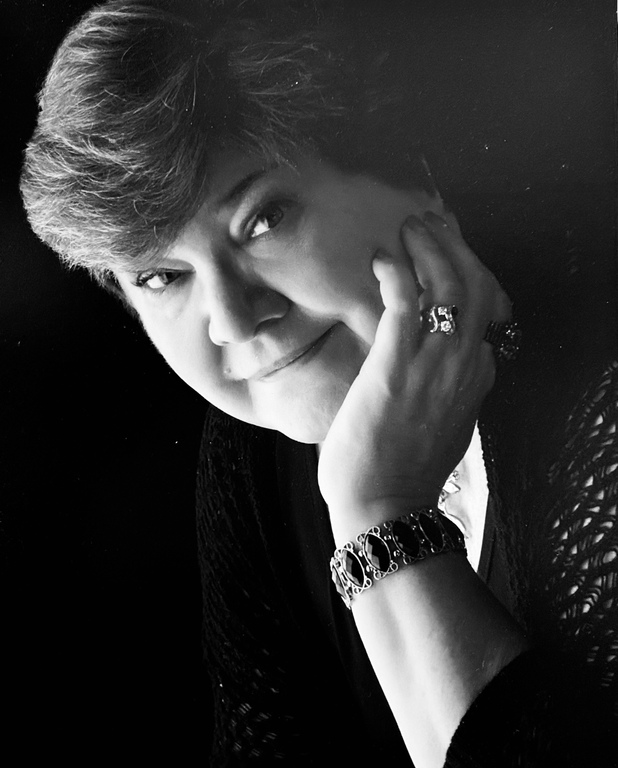 APRIL BARRY Obituary NEGAUNEE, MI Koskey Funeral Home Inc.