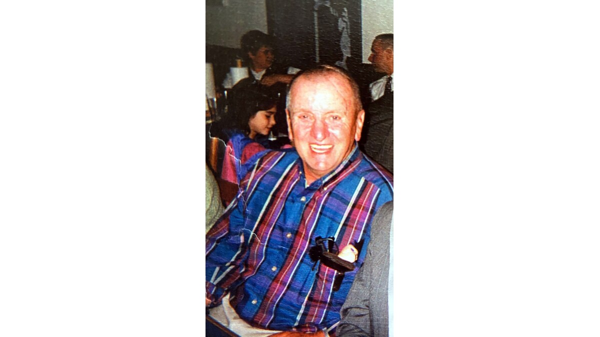 Luther Garst, Jr. Obituary Salem, VA John M. Oakey & Son Funeral