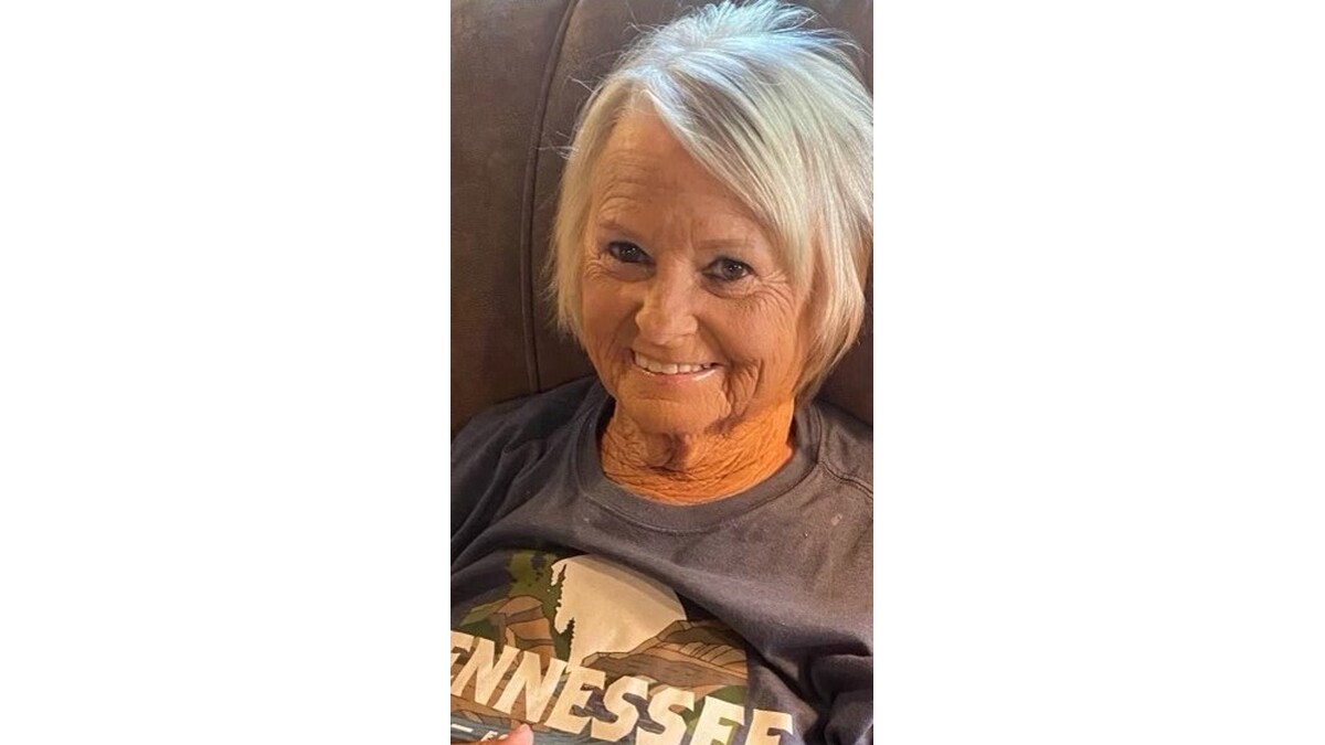 anglin funeral home inc dover tn