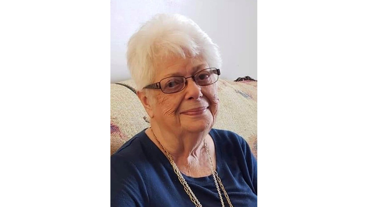 anglin funeral home inc dover tn