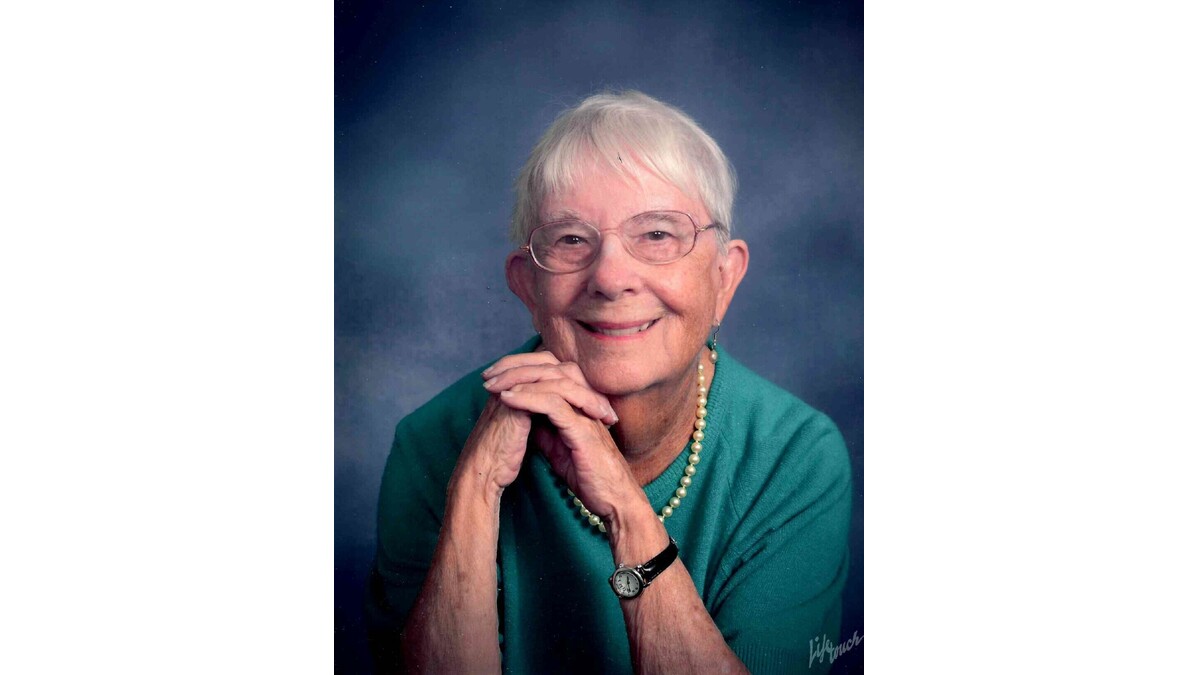 Alice Harju Ross Obituary from Erickson Crowley Peterson Funeral Home, Calumet, Michigan