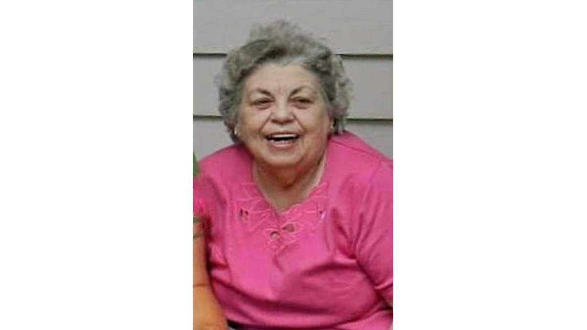 Elizabeth Davis Obituary, Warsaw, VA