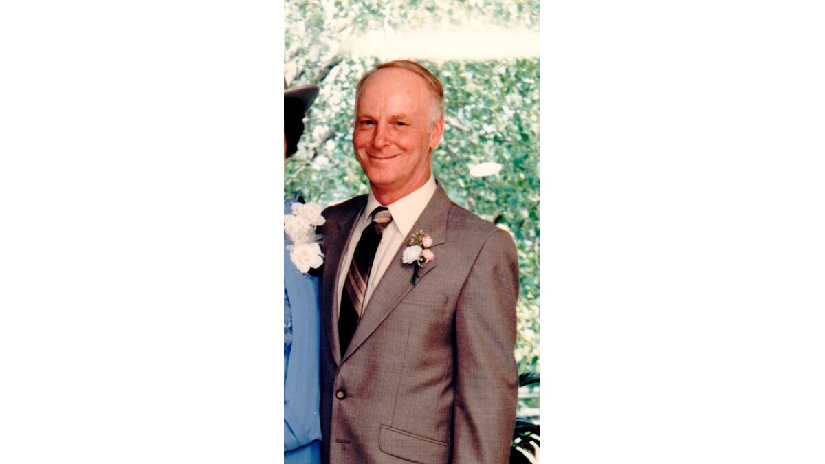 Tom AWCOCK Obituary Ingersoll, ON McBeathDynes Funeral Home Ltd.