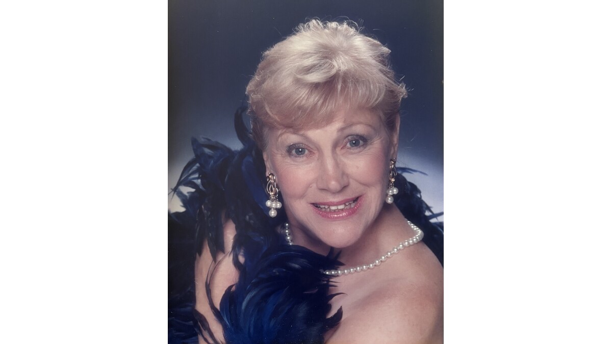 Portrait of Geraldine Ramulis