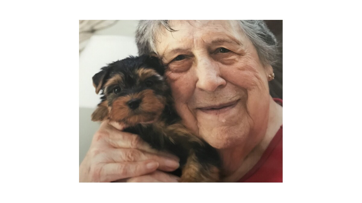 Eileen Fisher Obituary from Neidhard-Minges Funeral Home