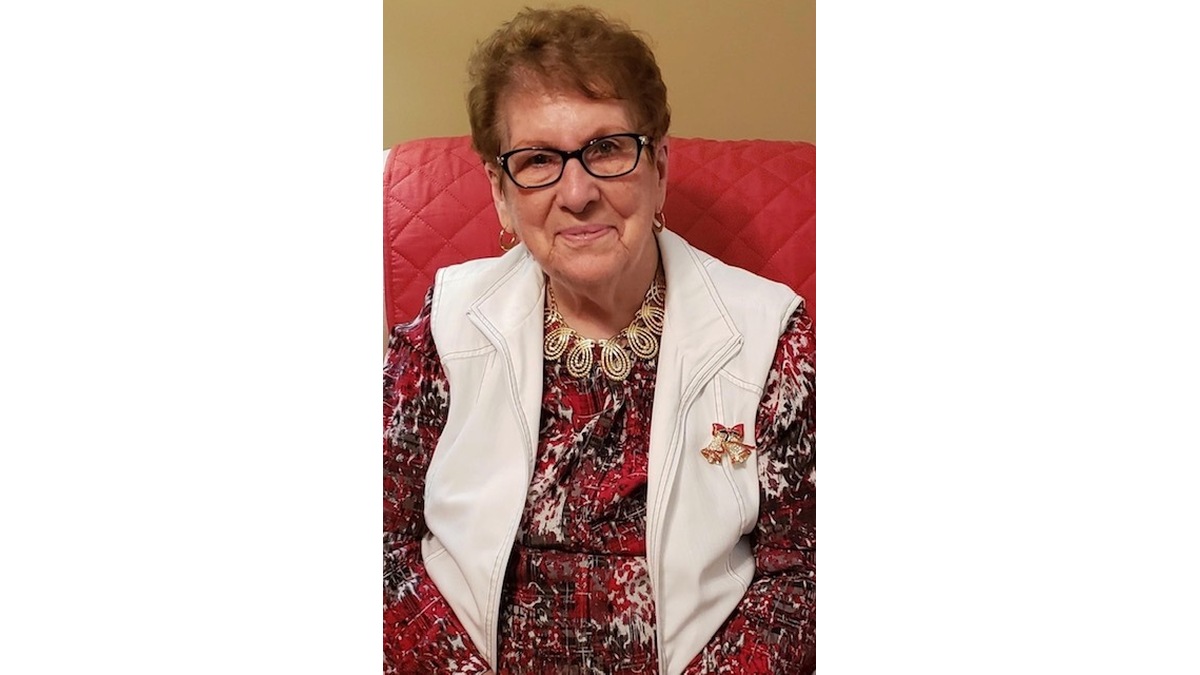 Eileen Maggie Arnold Obituary Glovertown, NL Oram's Funeral Homes