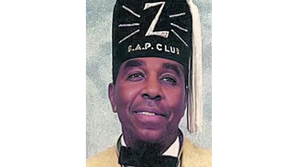 Leonard Theyard