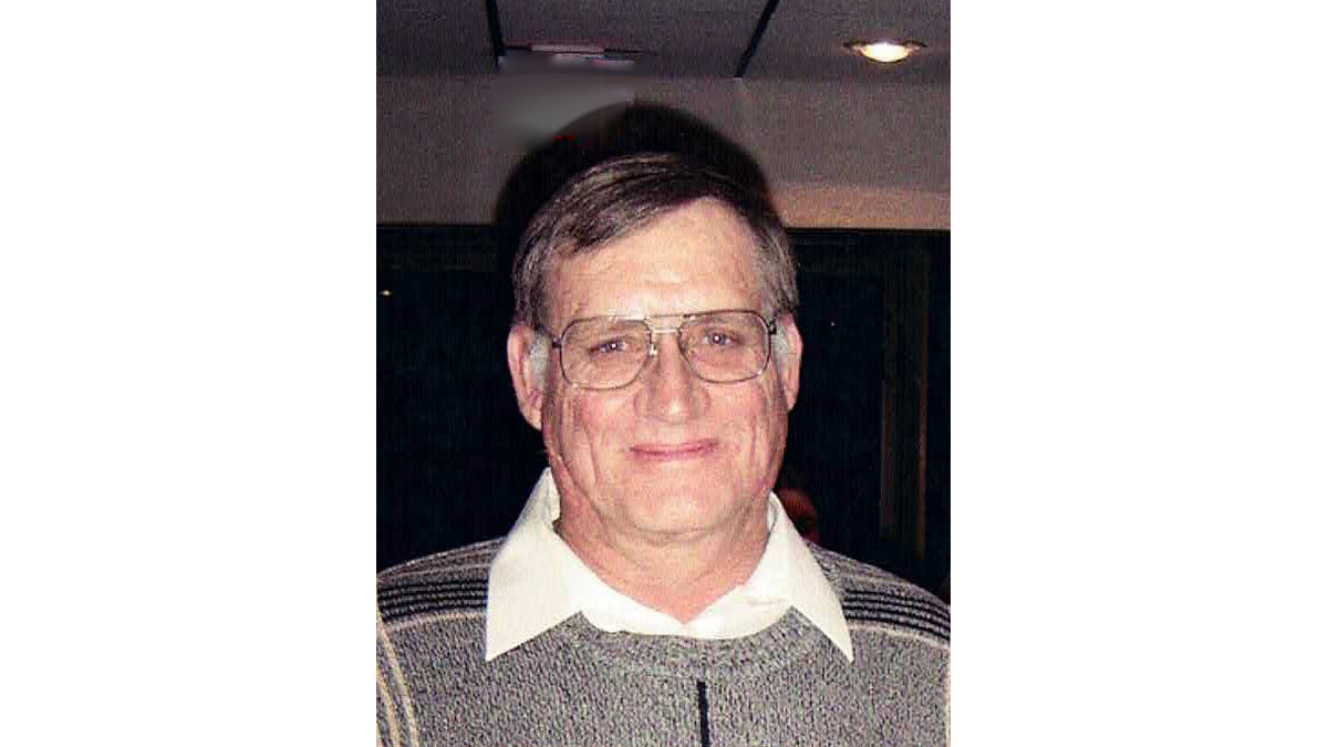 Roger Kool Obituary - Eddyville, IA | Eddyville Funeral Chapel