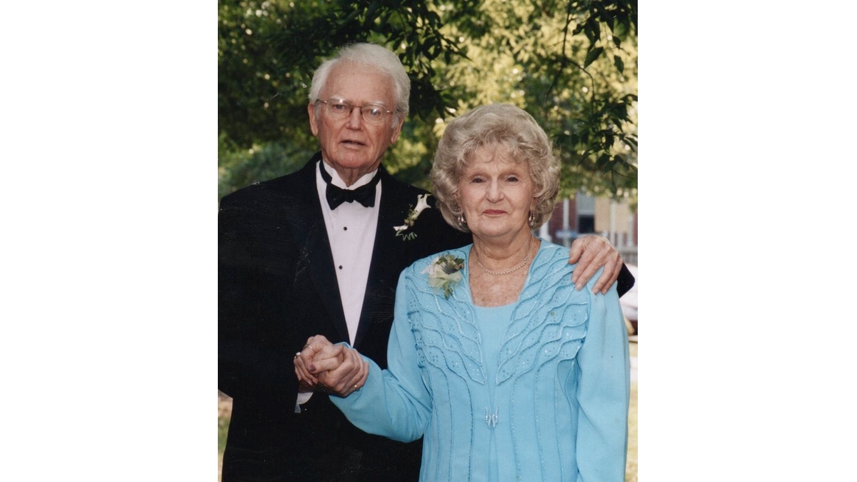 Glenn Yates Obituary Roanoke, VA Oakey's Roanoke Chapel