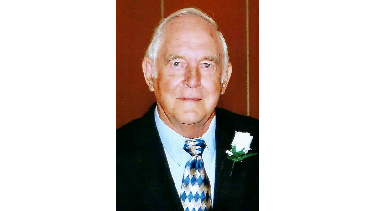 Carl Martin Obituary - Vinton, VA | Oakey's Vinton Chapel