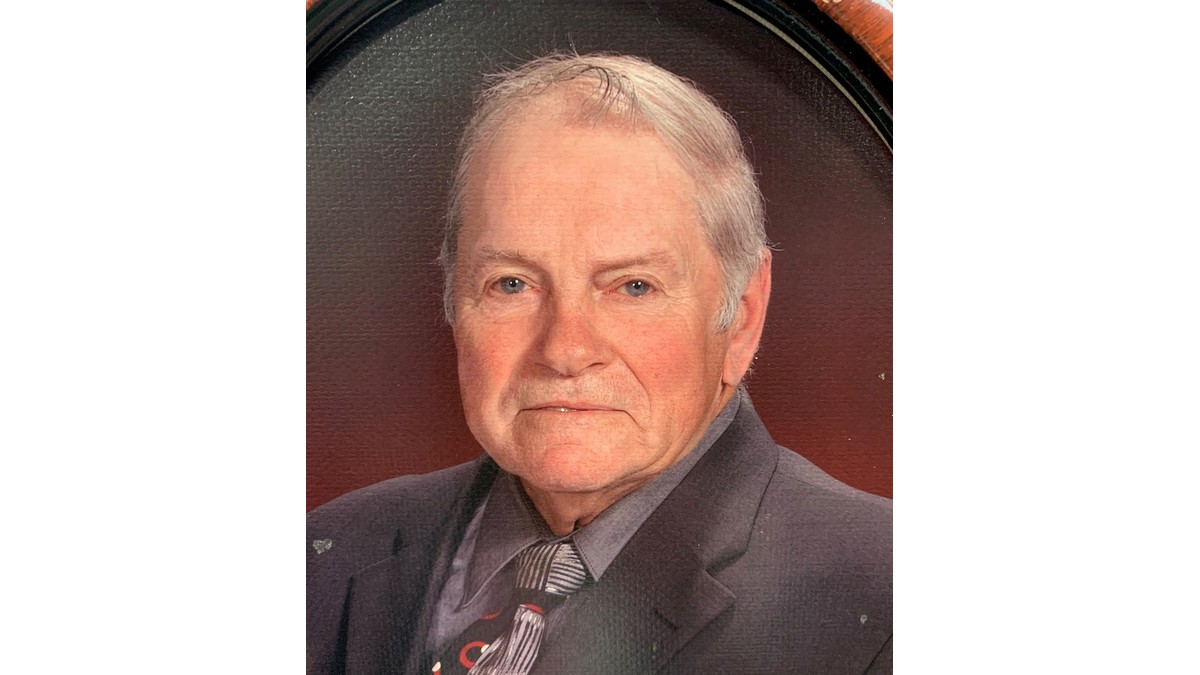 Thomas Chapman Obituary Fremont, NE Moser Memorial Chapel