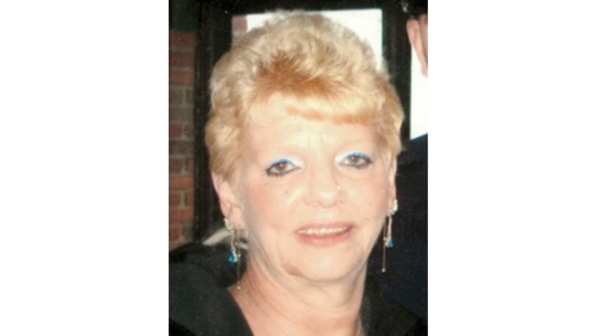 Sandra Michalski Obituary - Norridge, IL | Cumberland Funeral Chapels