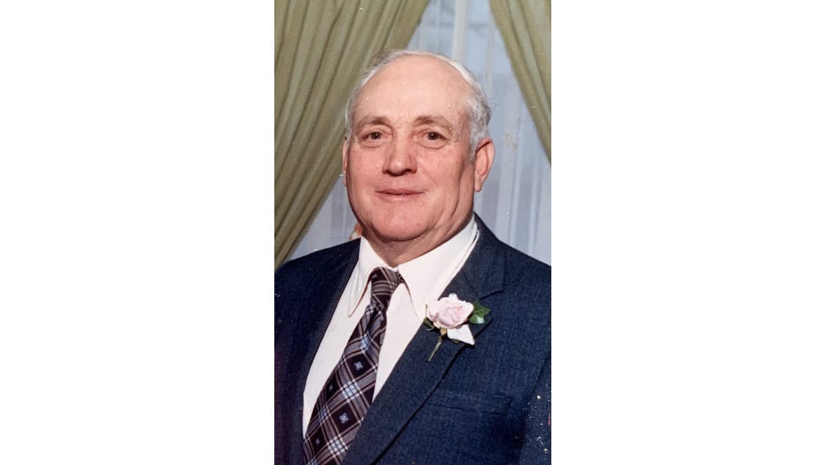Arnold Bell Obituary Goderich, ON Falconer Funeral Homes