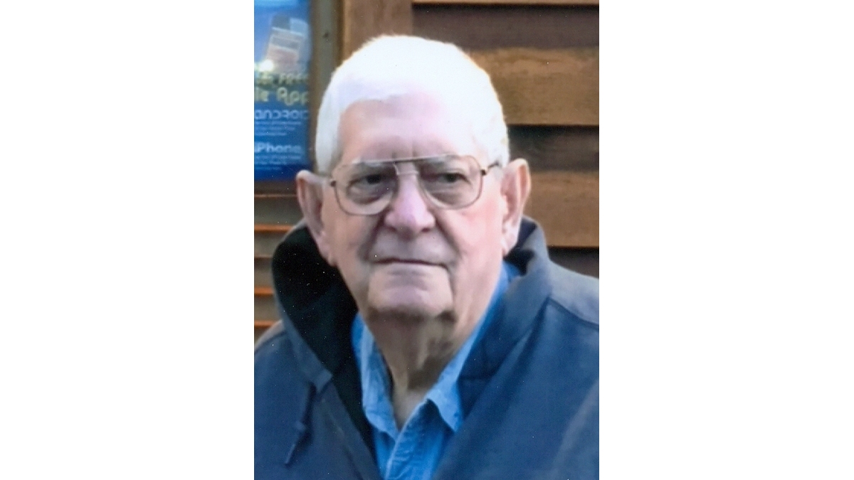Benton "Ben" Mueller Obituary Decatur, IL Brintlinger and Earl