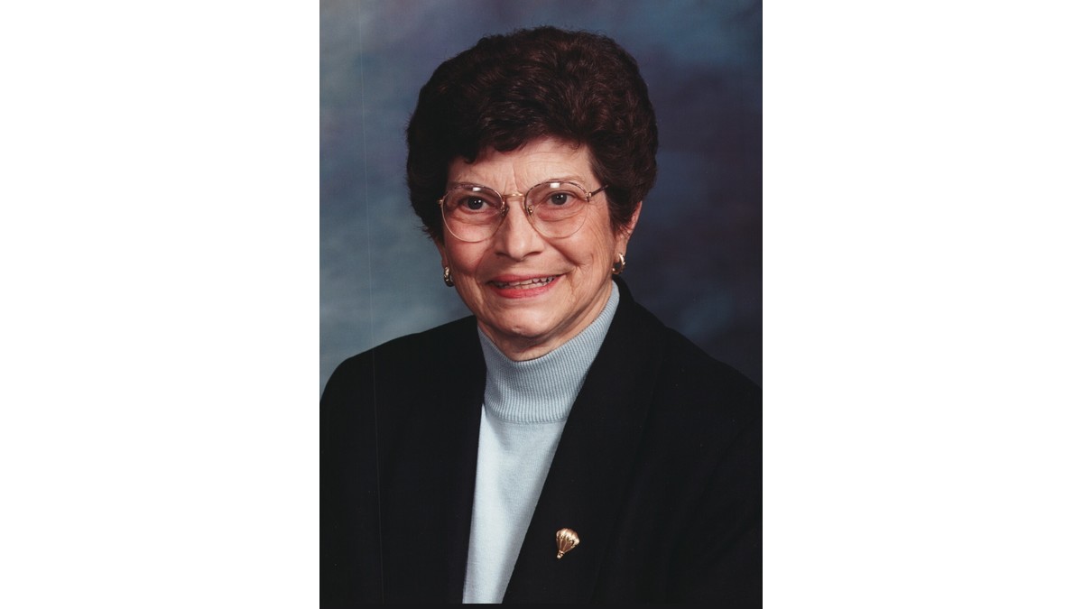 Dolores Ann Holderness Obituary - Decatur, IL | Brintlinger and Earl ...