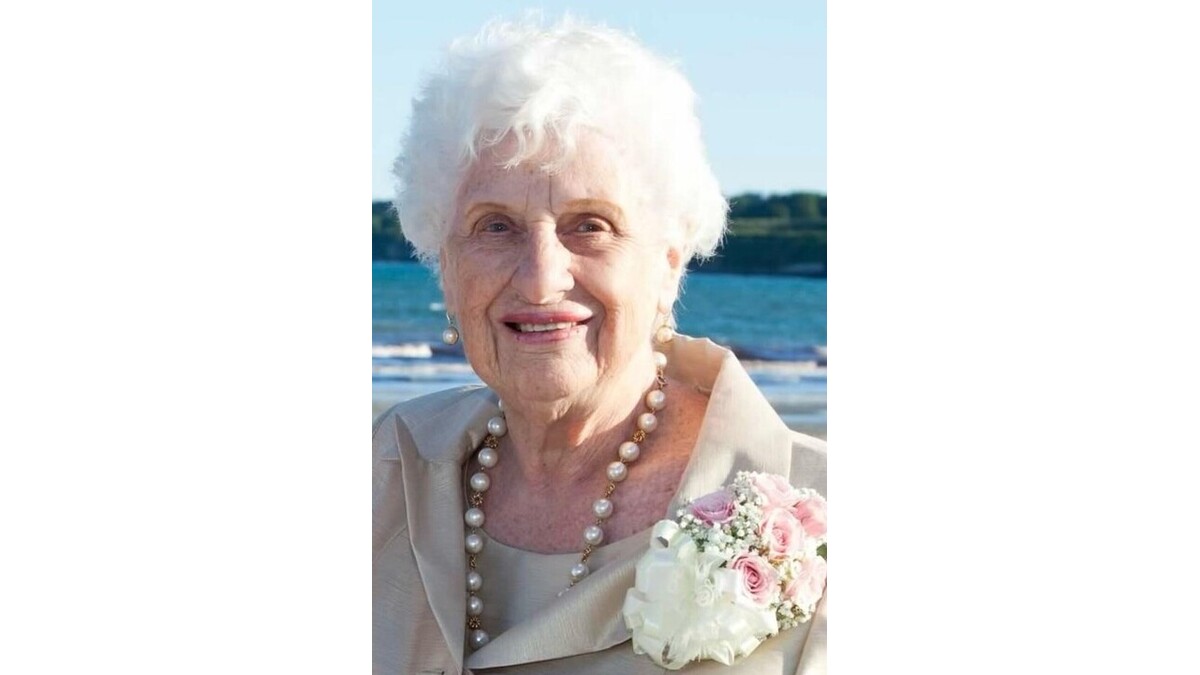 Dorothy  Senior Obituary from Gaffney - Dolan Funeral Home