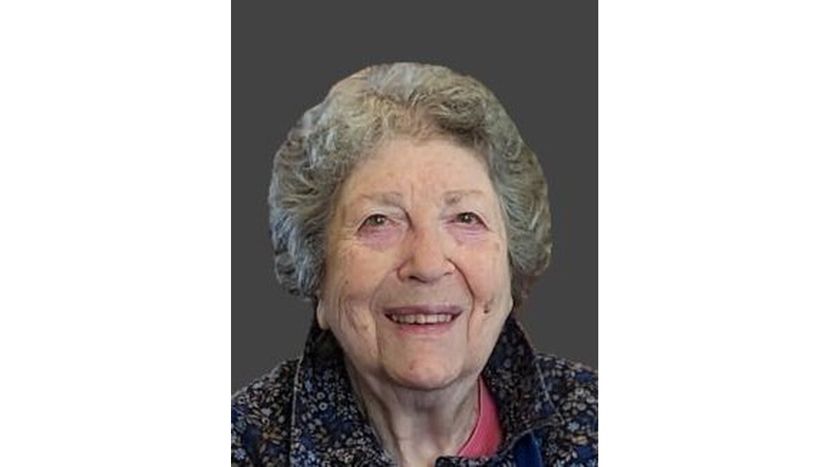Liduina Tavares Obituary, Westerly, RI