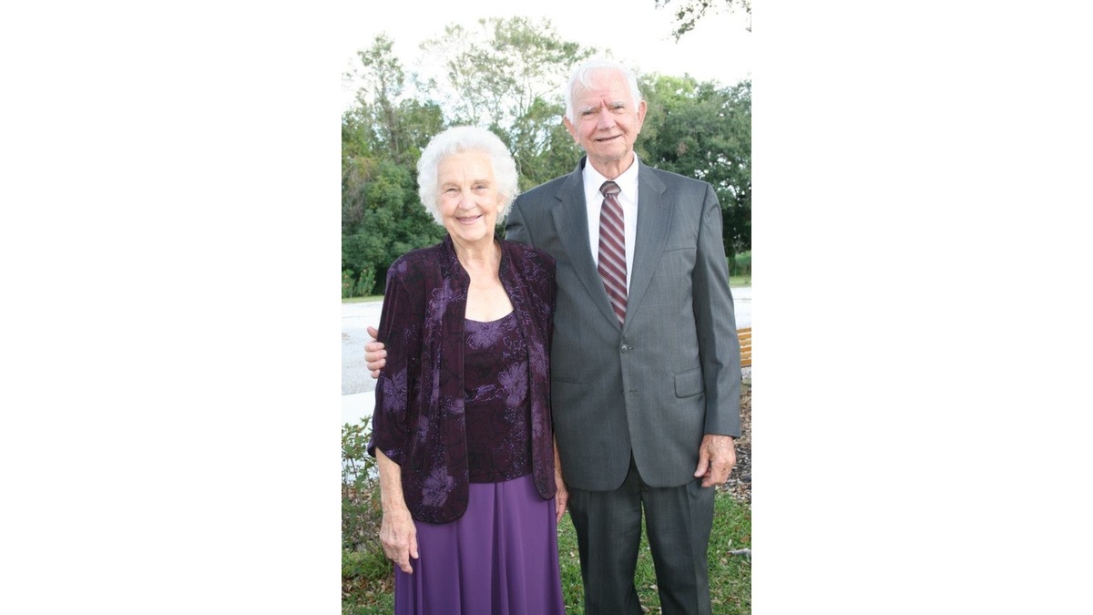 Vila Juanita Tucker Obituary, Linden, AL